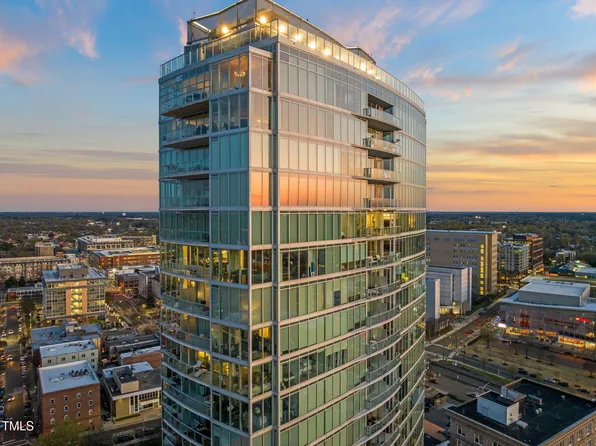 110 N Corcoran St #2302, Durham, NC 27701