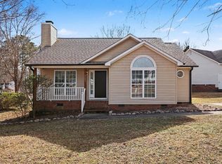 1101 Spruce Dr, Zebulon, NC 27597