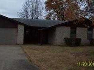 1807 Evans St, Tahlequah, OK 74464