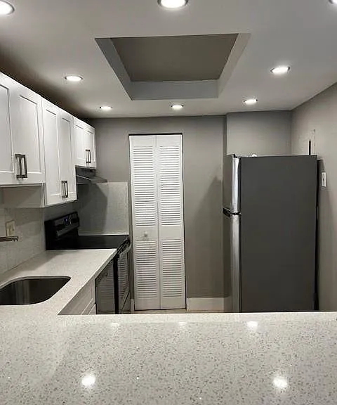 8060 Colony Cir N #208 — Photo 8