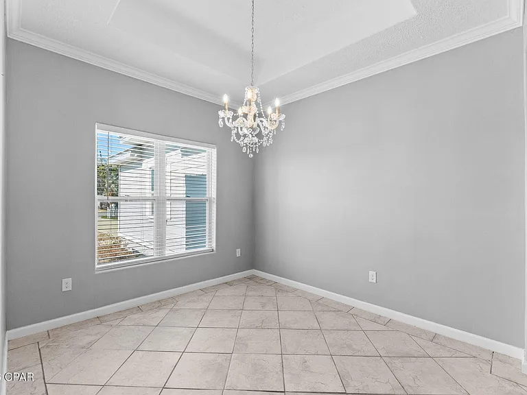 1041 Plantation Dr — Photo 4