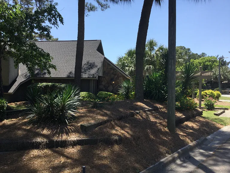 459 Mall Blvd #A — Photo 5