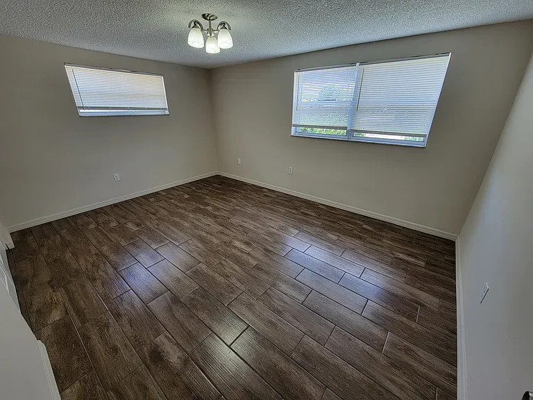 7229 Magnolia Valley Dr — Photo 7