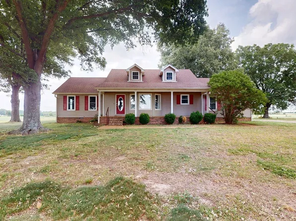 359 L H Powell Rd, Friendship, TN 38034