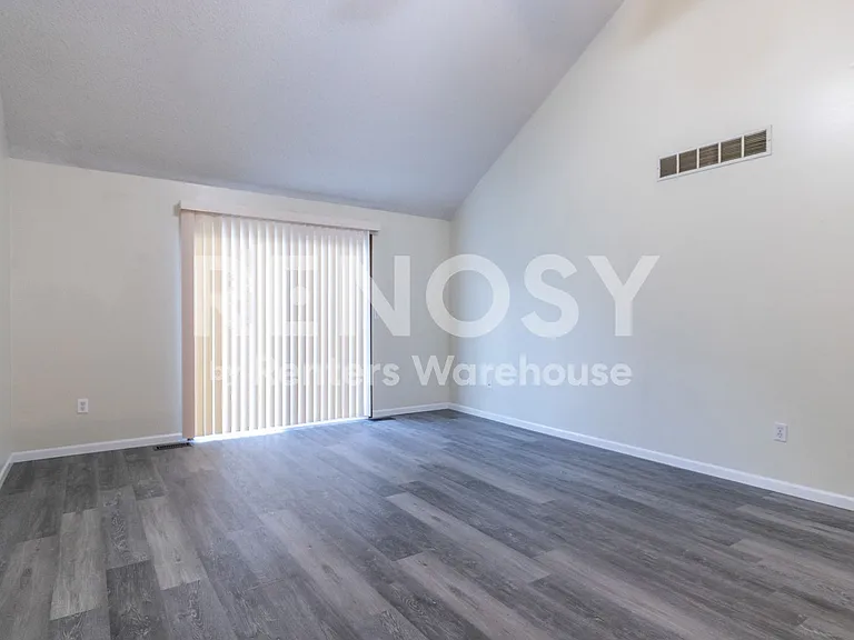 1500 Galway Ct — Photo 5