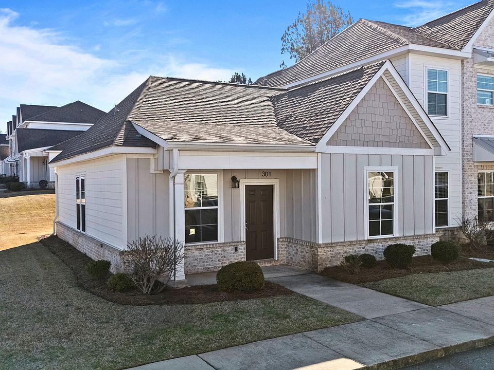1st image of 3855 Academy Dr #301