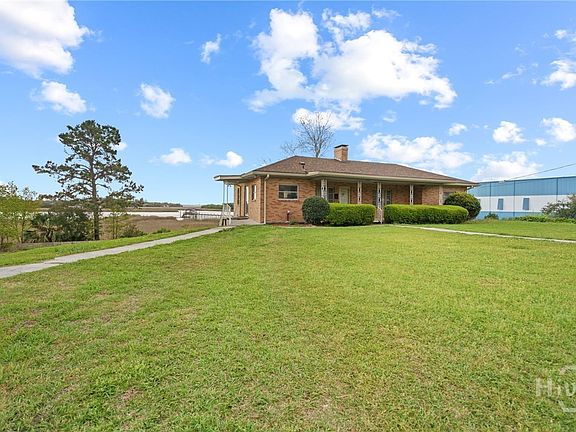 2nd image of 2704 River Drive