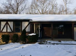 1391 Little Brennen Rd, Fenton, MO 63026