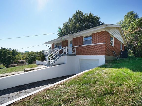 2nd image of 3773 Mack Ave