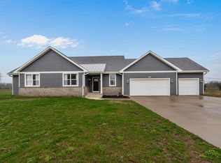 10835 S 10th Ave S, Oak Creek, WI 53154