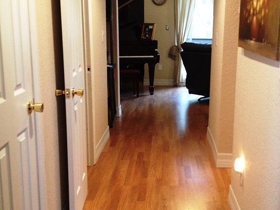4th image of 6319 Newtown Cir APT B3