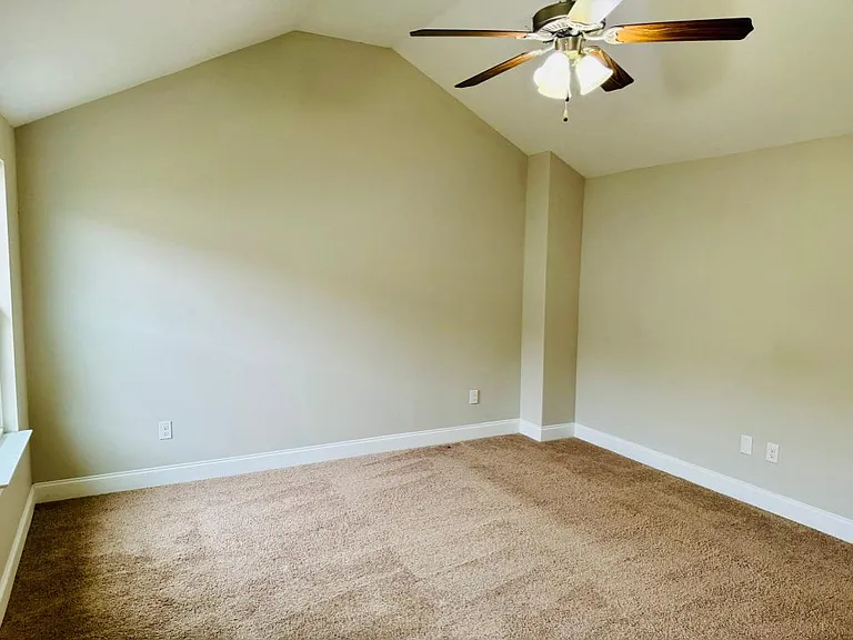 4279 Valencia Ln — Photo 22