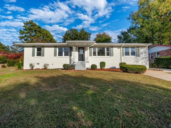 2026 Stanhope Dr NE, Huntsville, AL 35811
