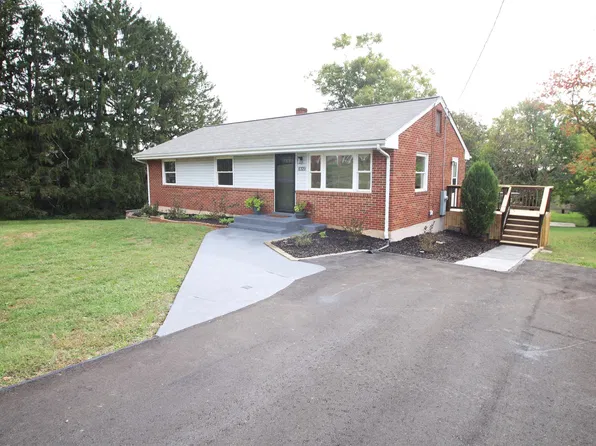 6329 N Barrens Rd, Roanoke, VA 24019