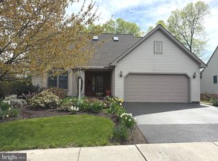 902 Hedgewyck Ln, Elizabethtown, PA 17022