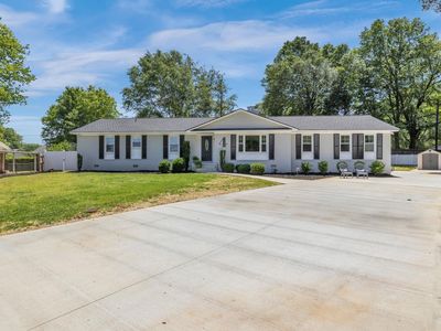 4 Ellesmere Dr, Greenville, SC, 29615