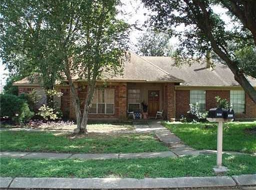 1st image of 3421 Arapahoe Dr