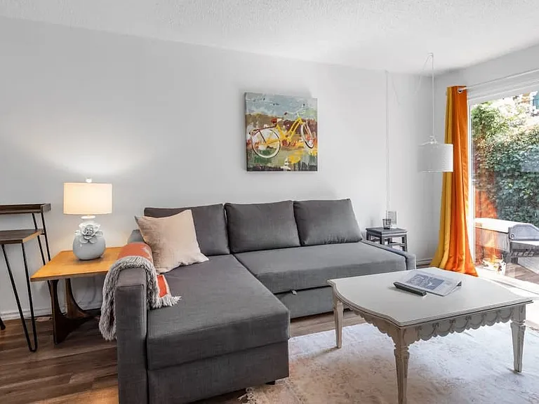 5934 SW 30th Ave #5934 — Photo 4