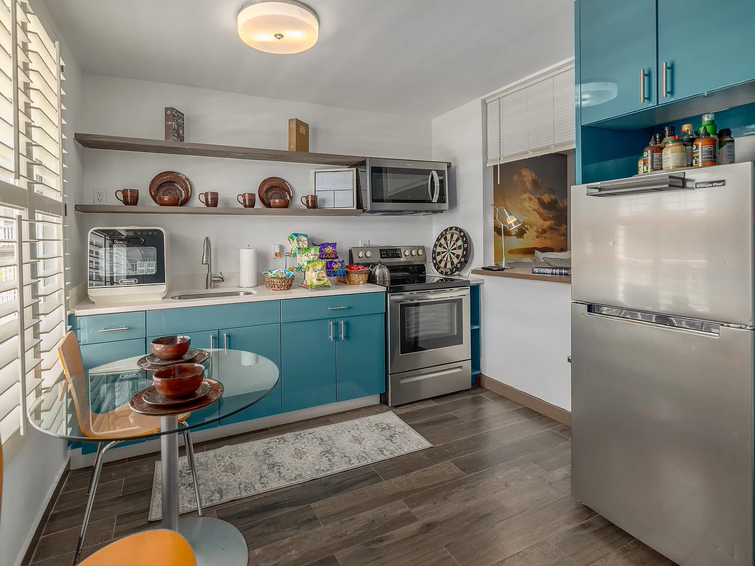 Swan Luxury Studio Apartments — Photo 4