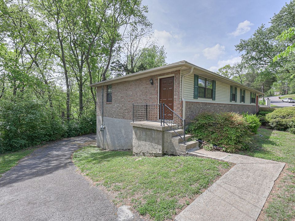 1st image of 718 Seven Mile Ct