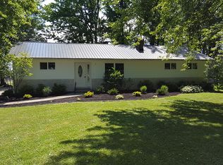 215 Forest St, Wellington, OH 44090