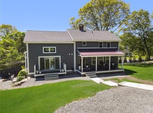 15 River Heights Dr, South Kingstown, RI 02879