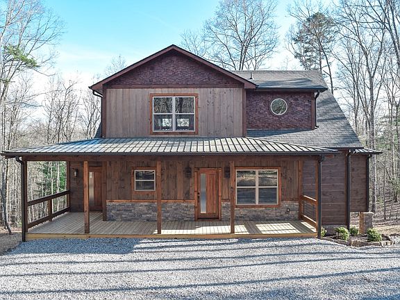 3rd image of 375 Ridge Brook Dr