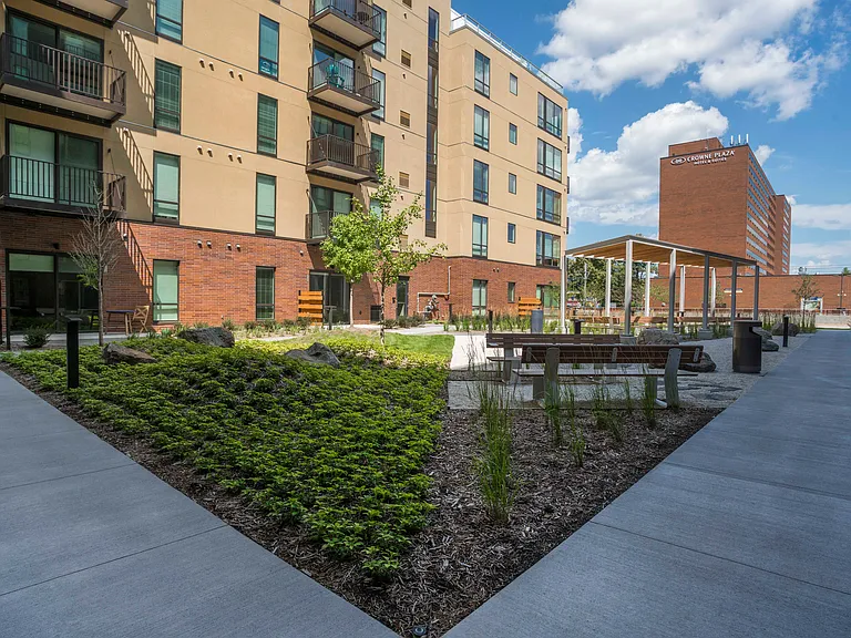 Indigo Apartments — Photo 18