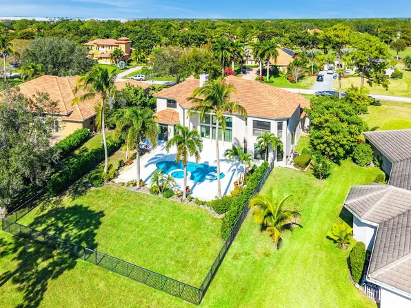 10500 SW Lands End Place, Palm City, FL 34990