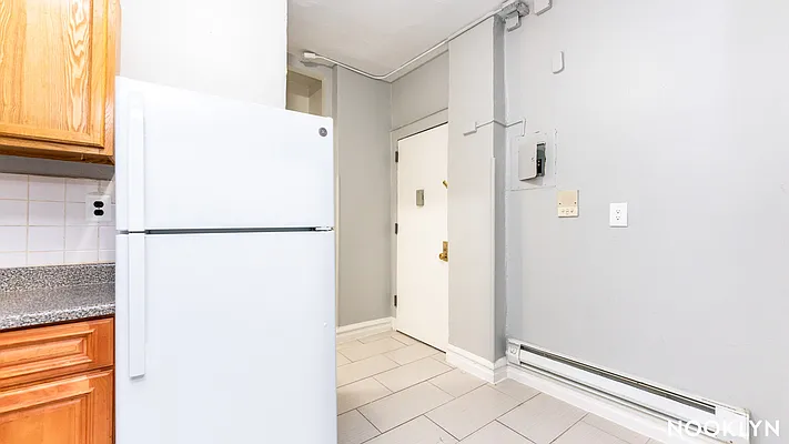 Rented by Nooklyn NYC LLC | media 8