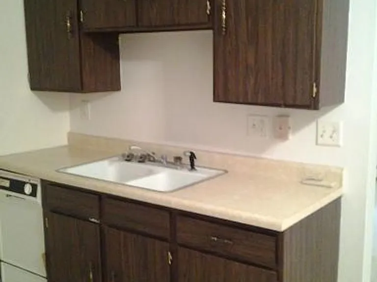 333 W State St — Photo 6