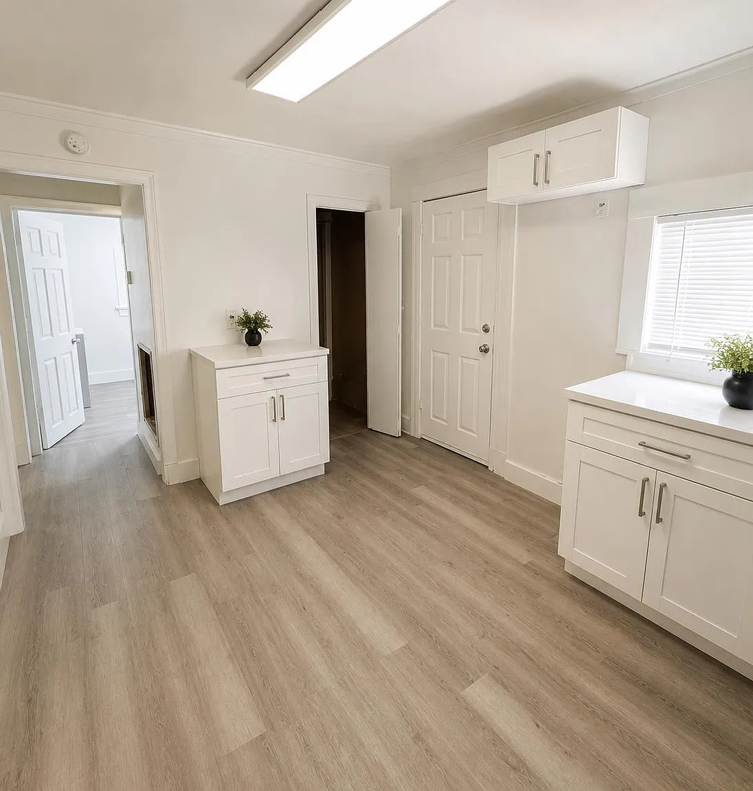 2 bed, 1.0 bath, $1,100 — Photo 4