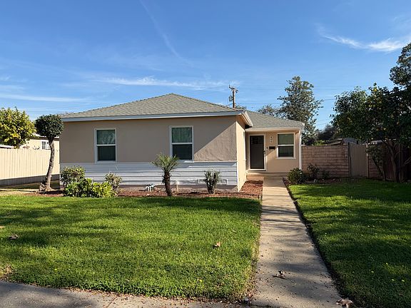 2nd image of 406 N Wanda Dr
