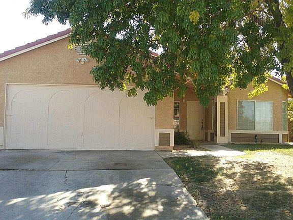 2nd image of 806 E Avenue J9