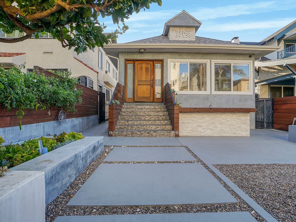 38 Sunset Ave