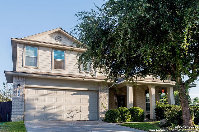1st image of 7207 Carriage Oaks