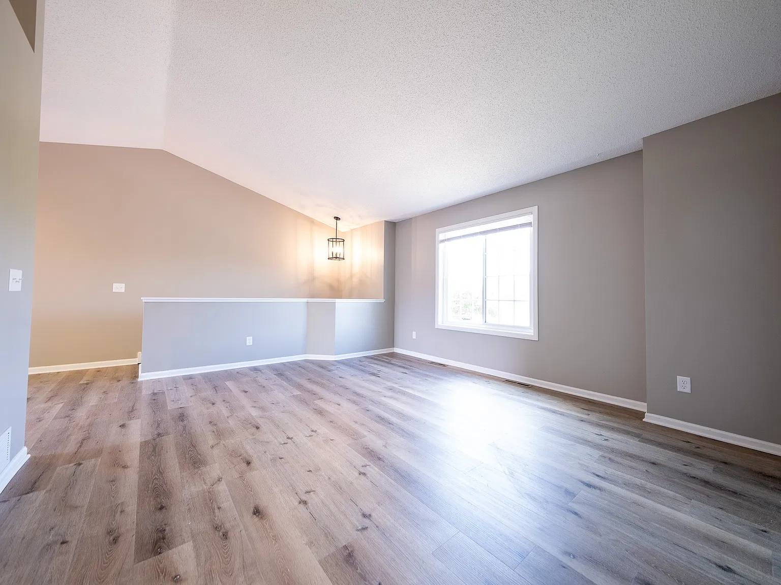 Brittany Court, Shakopee (2087) LS MG1 - 1 — Photo 4