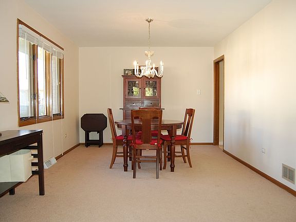 2nd image of 15231 Woodmar Ave