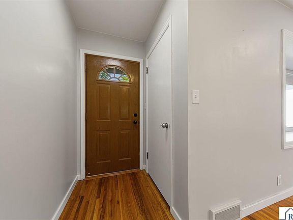 4th image of 1235 Marsh St