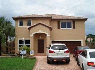 16467 SW 76th Ter, Miami, FL 33193