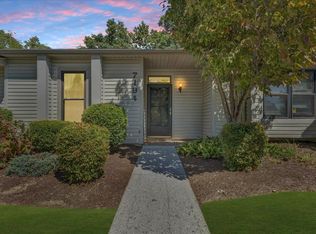 7194 Red Cedar Cir, Roanoke, VA 24019