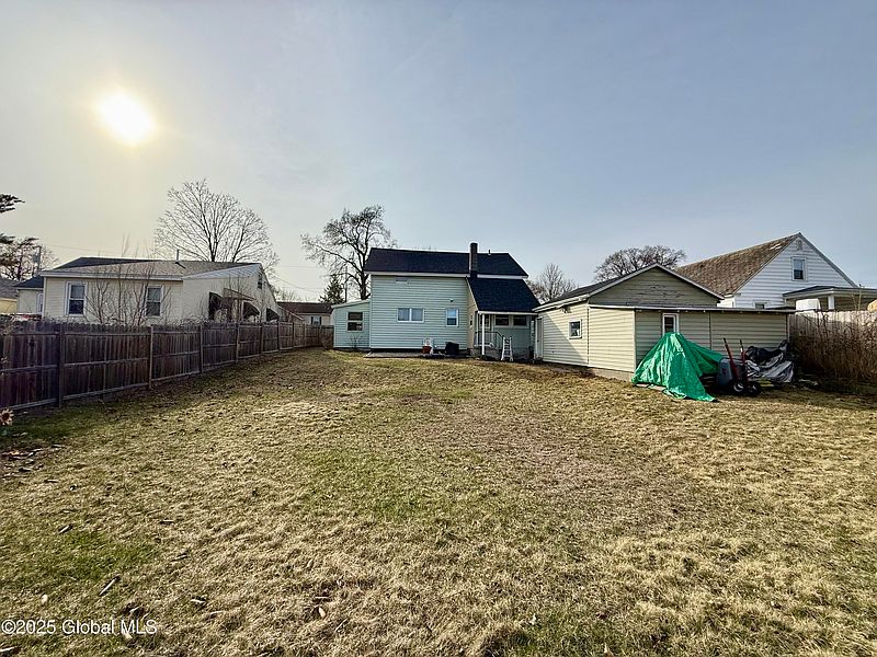 5th image of 49 Wilson Avenue