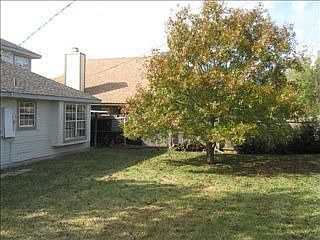 3rd image of 1160 Meadows Dr