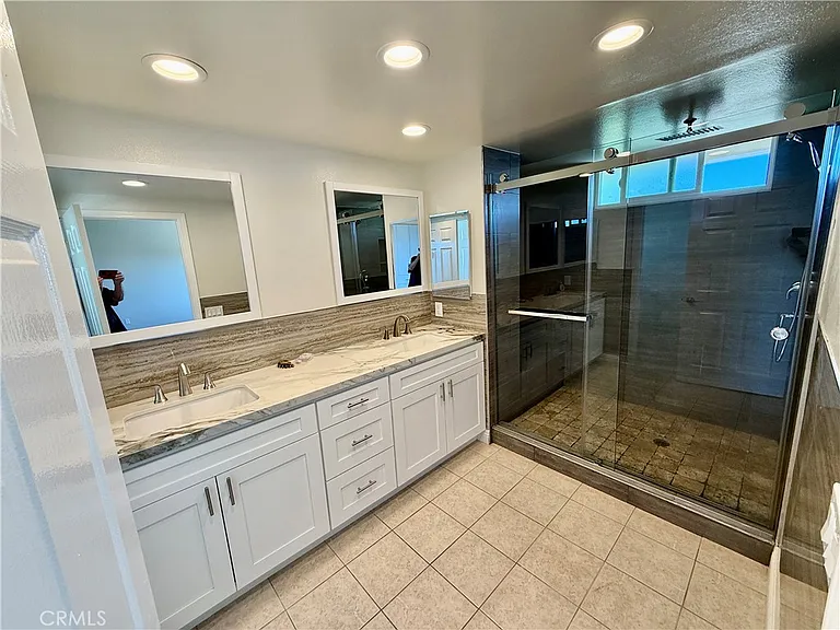 19608 Shadow Glen Cir — Photo 25