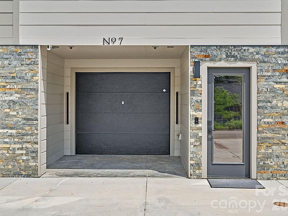 2nd image of 11 Gudger Rd