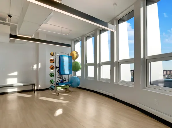 188-11 Hillside Avenue image 16 of 25