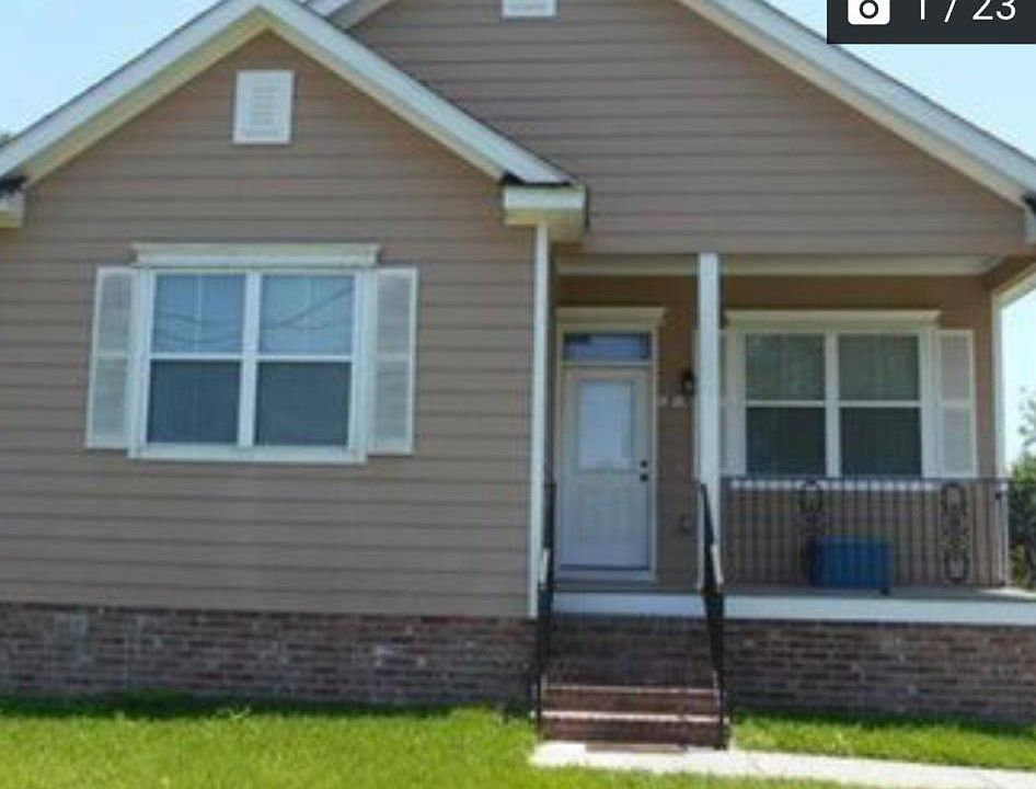 1st image of 2219 Tennessee St