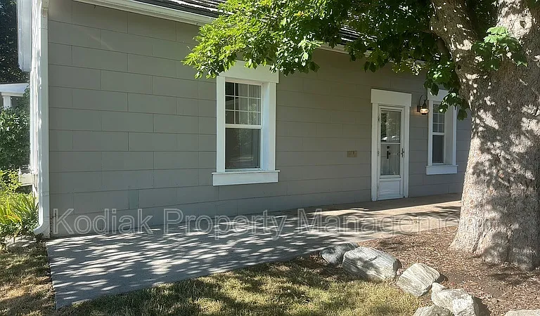 312 N 100 E — Photo 17