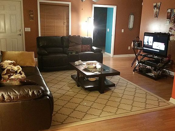 5th image of 2116 Carrie Ct