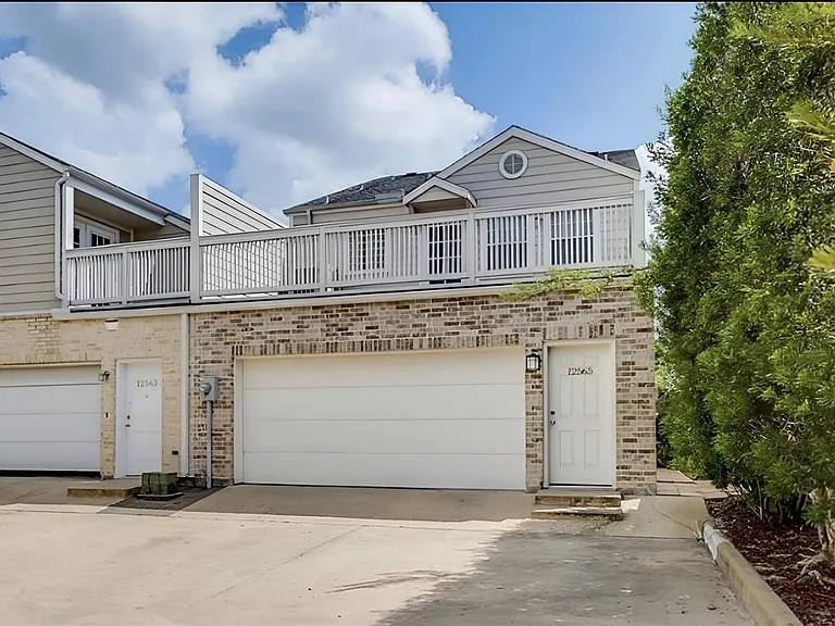 12565 Piping Rock Dr — Photo 1